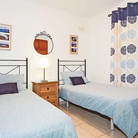 Puerto Del Carmen Sleeps 6 Air Con Wifi * Puerto del Carmen (Lanzarote)